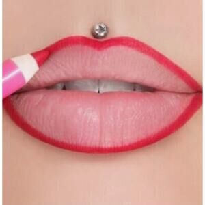 Jeffrey Star Velour lip liner - Cherry Wet